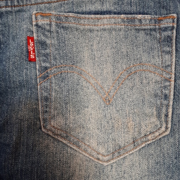 Levi's Denim Skirt - Picture 3 of 8